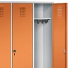 3-person clothing locker with pre-built bench (Evo)
